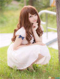 曹敏莉三级